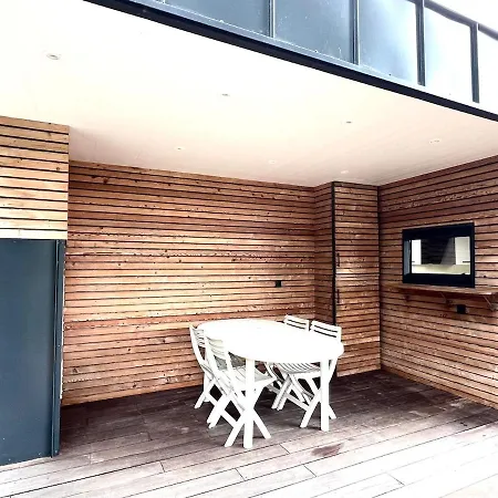 Insolite - Conteneur Amenage